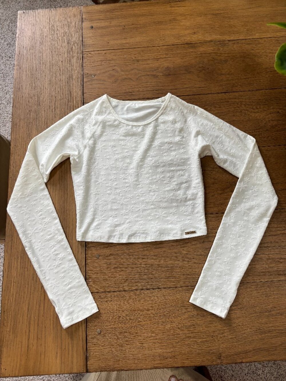ZYIA White Long Sleeve Snowflake Textured Crop Top XL